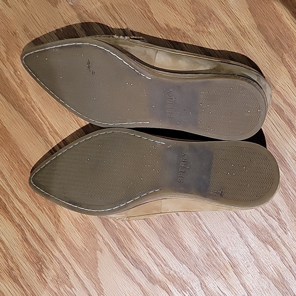 Sperry - Picture 3 of 3